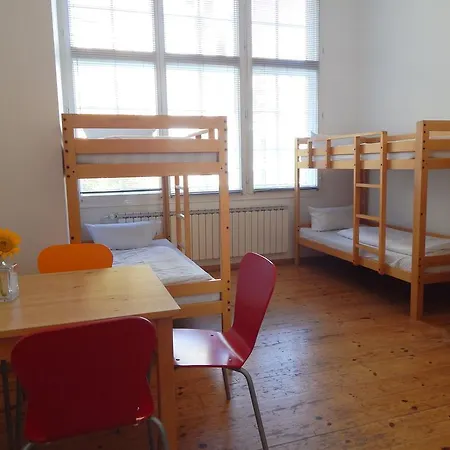 Хостел Jugendhotel Berlincity